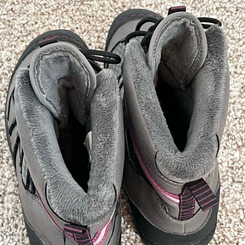 J-41 Kansas Weather-Ready Faux Fur Winter Boots - Picture 8 of 12